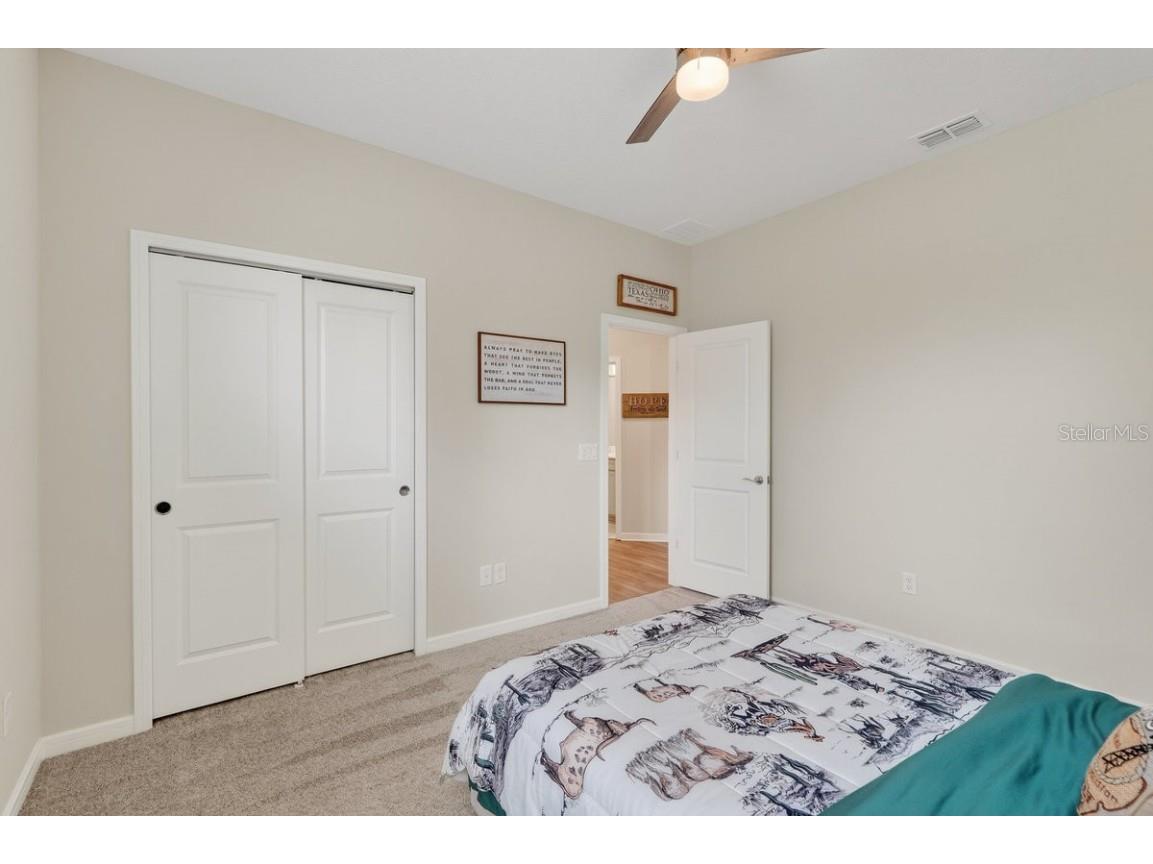 2004 Canopy Terrace Boulevard Deland FL 32724 V4946330 image9