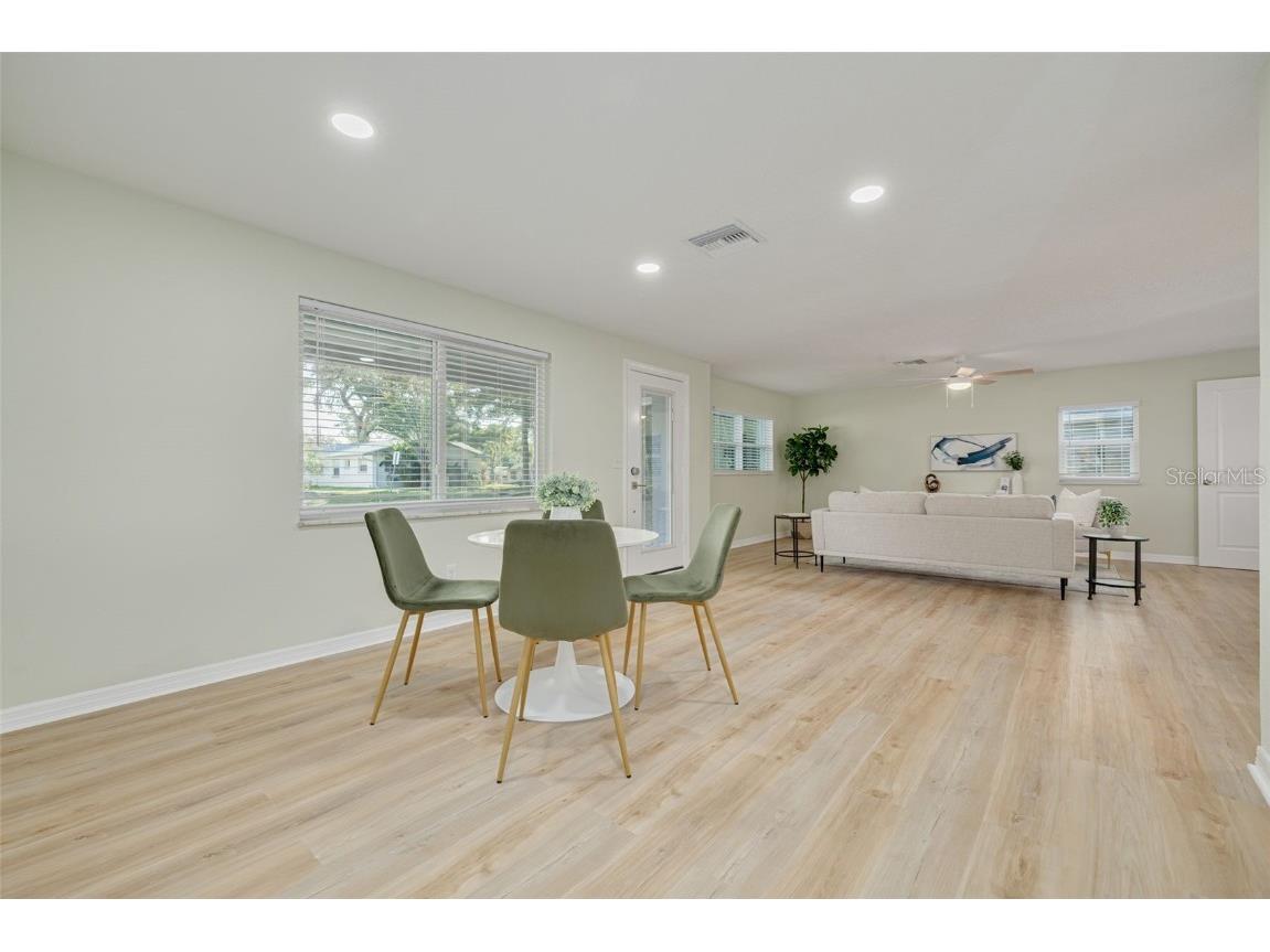 2004 Douglas Avenue Dunedin FL 34698 TB8451471 image12