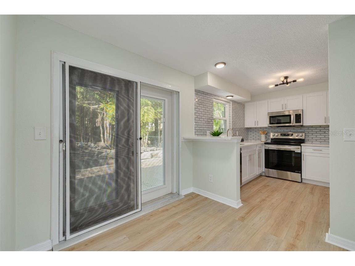 2004 Douglas Avenue Dunedin FL 34698 TB8451471 image15