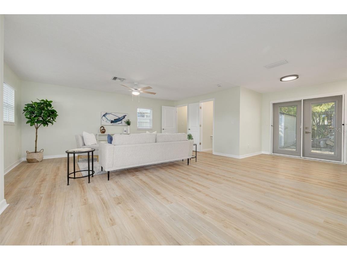 2004 Douglas Avenue Dunedin FL 34698 TB8451471 image9