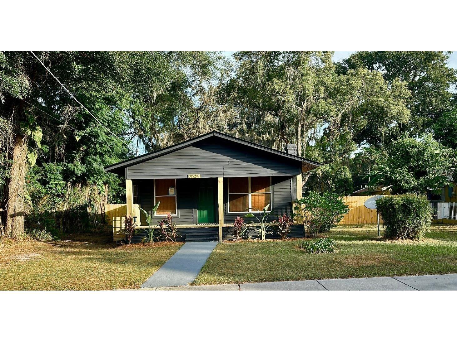 2004 E Ellicott Street Tampa FL 33610 T3486021 image1