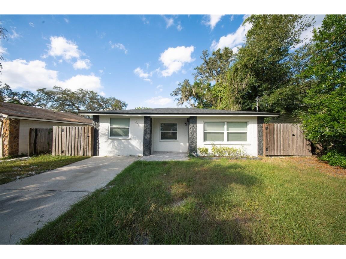 2004 E Eskimo Avenue Tampa FL 33604 TB8440026 image1