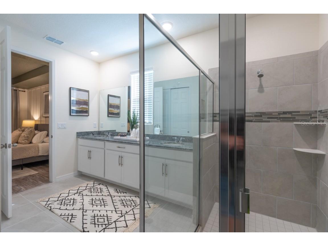 2004 Fleming Mist Place Kissimmee FL 34747 O6296919 image40