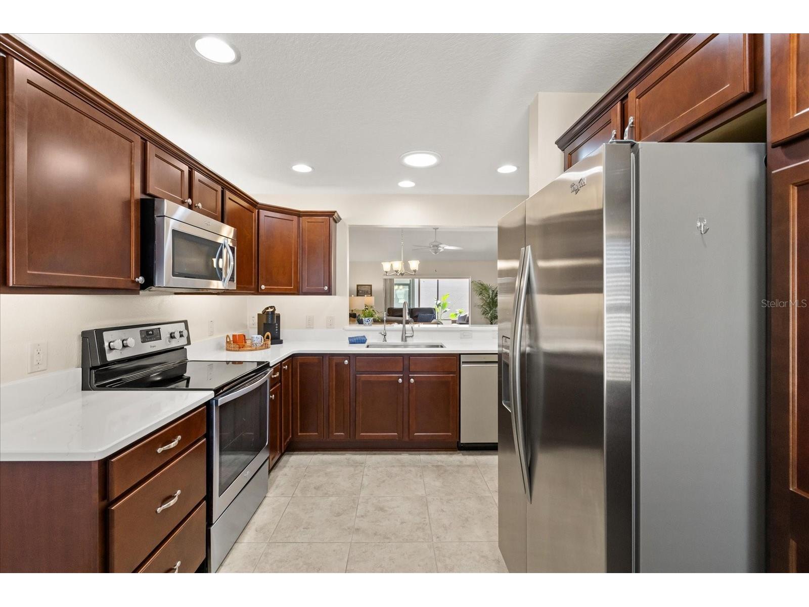 2004 Flowersville Place The Villages FL 32163 P4937987 image9