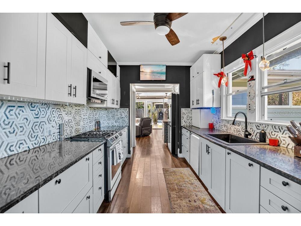 2004 Lily Court Sanford FL 32771 O6362150 image16