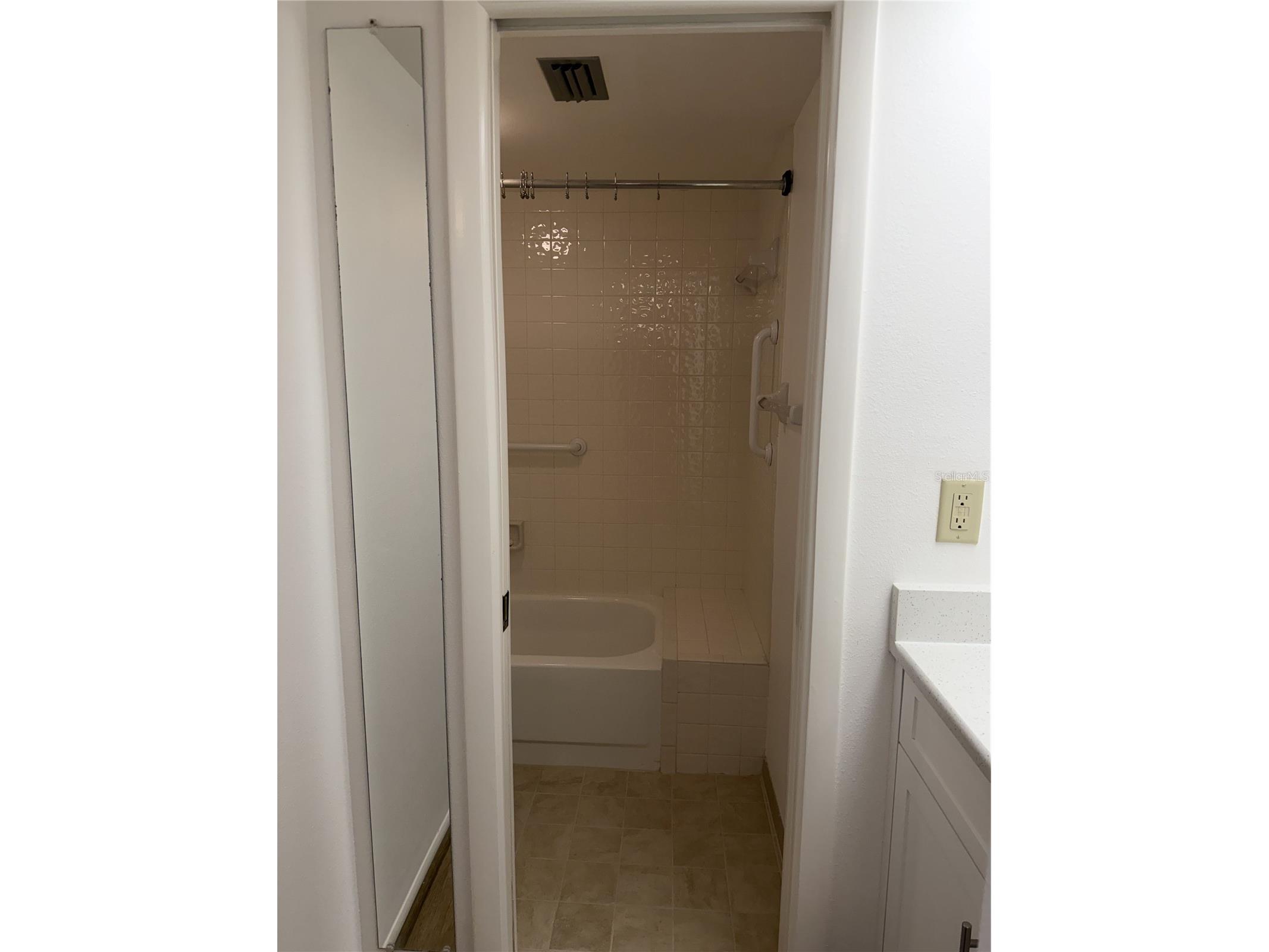 2004 Longpointe Circle Venice FL 34293 O6405859 image44