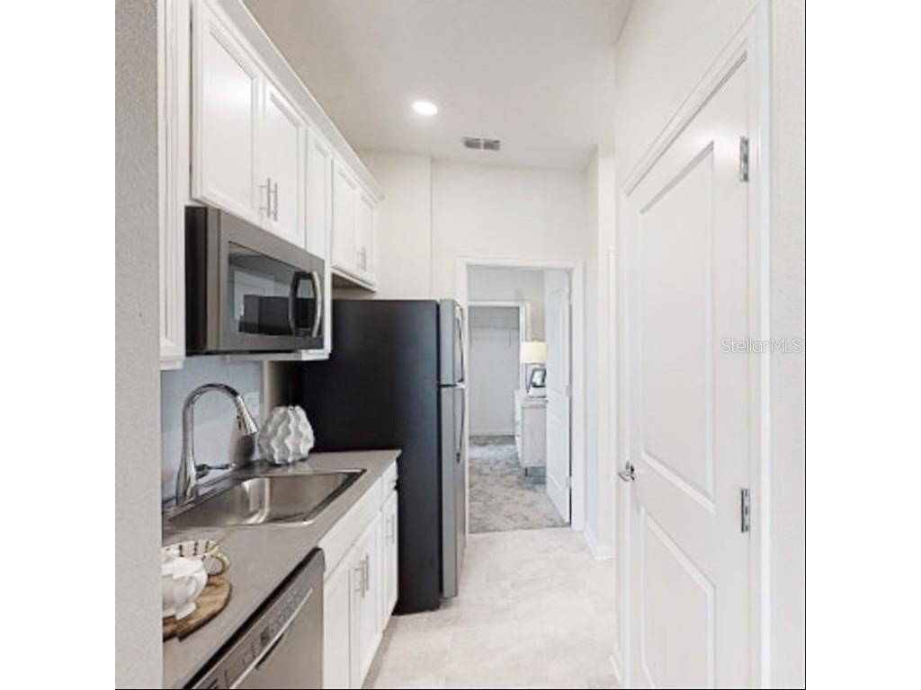 2004 Myrtle Pine Street Kissimmee FL 34746 O6366233 image8