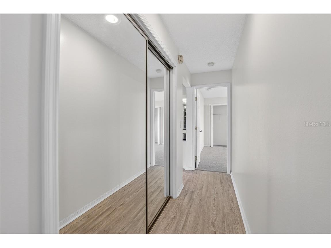 2004 N Golfview Drive Plant City FL 33566 TB8407365 image41