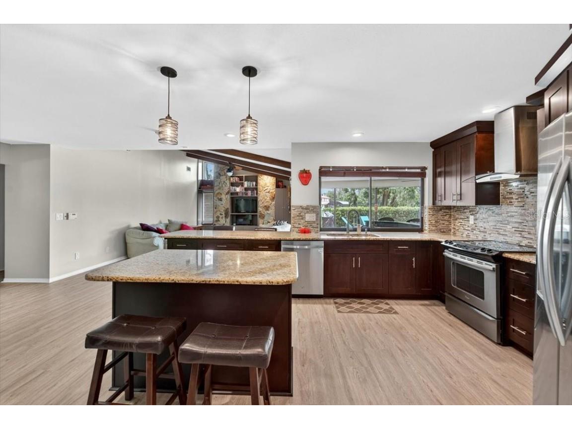 2004 N Golfview Drive Plant City FL 33566 TB8407365 image9