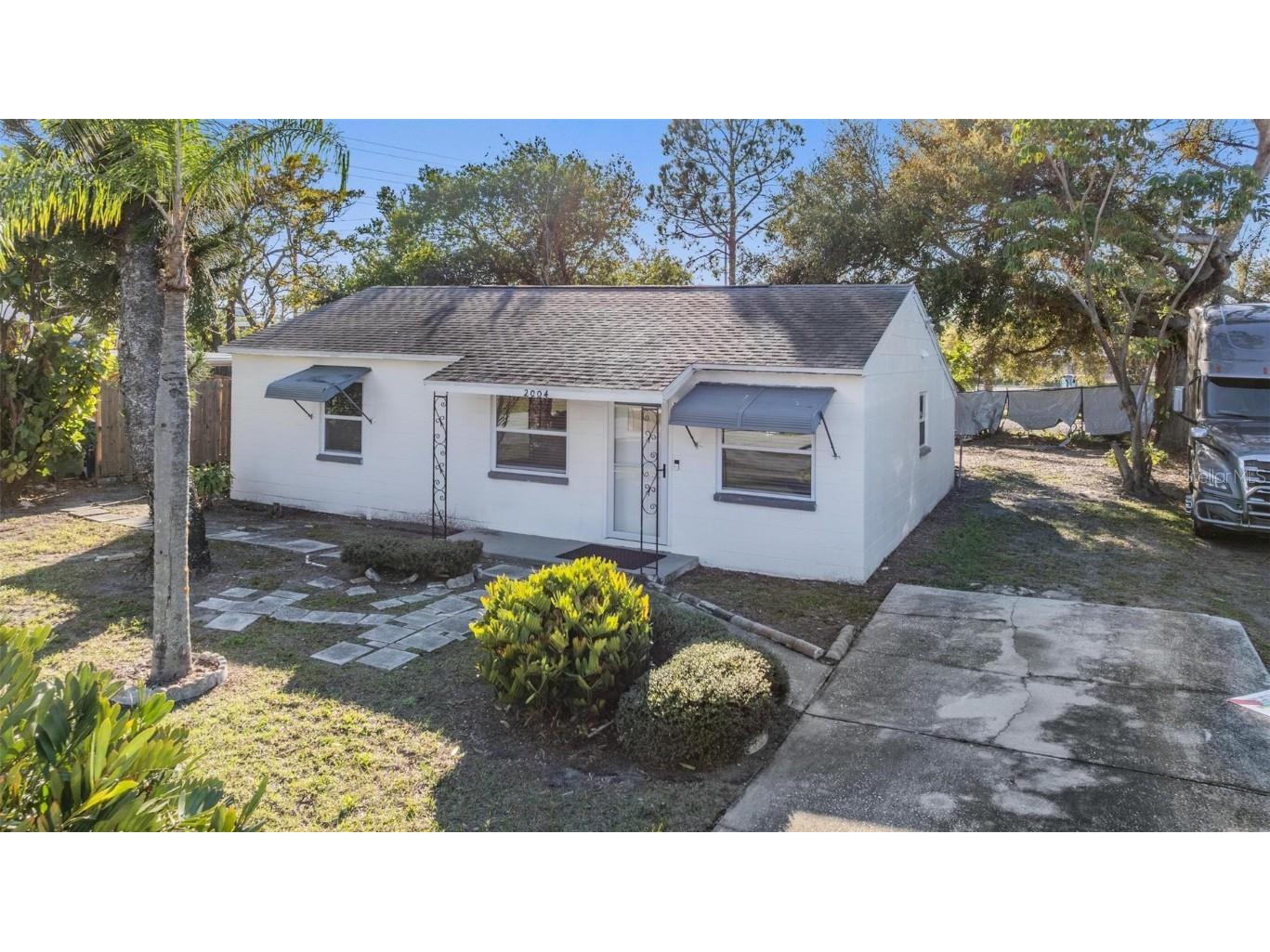 2004 N Grady Avenue Tampa FL 33607 TB8355168 image1