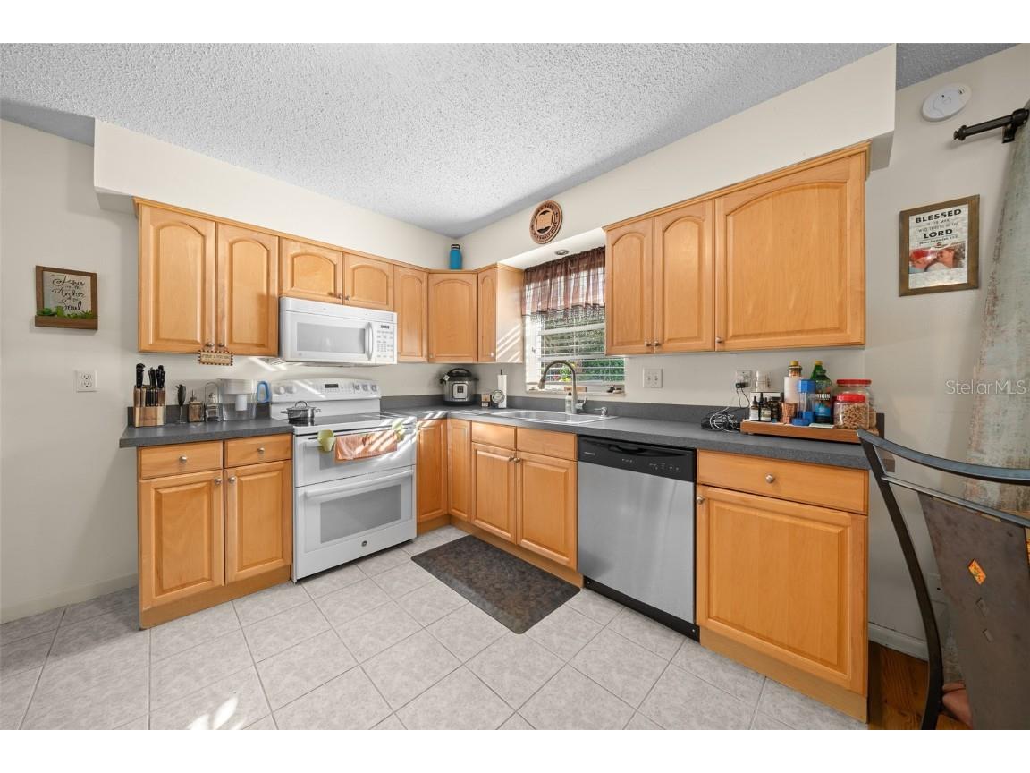 2004 NE 52nd Street Ocala FL 34479 OM692670 image29