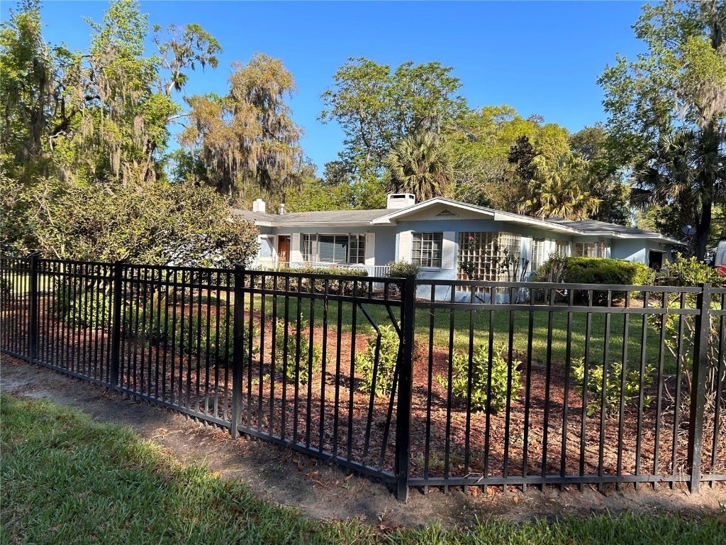 2004 NW 7th Lane Gainesville FL 32603 GC511815 image1