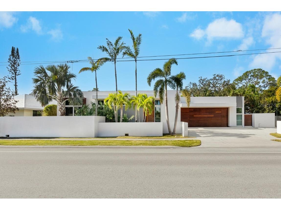 2004 S Osprey Avenue Sarasota FL 34239 A4632152 image1