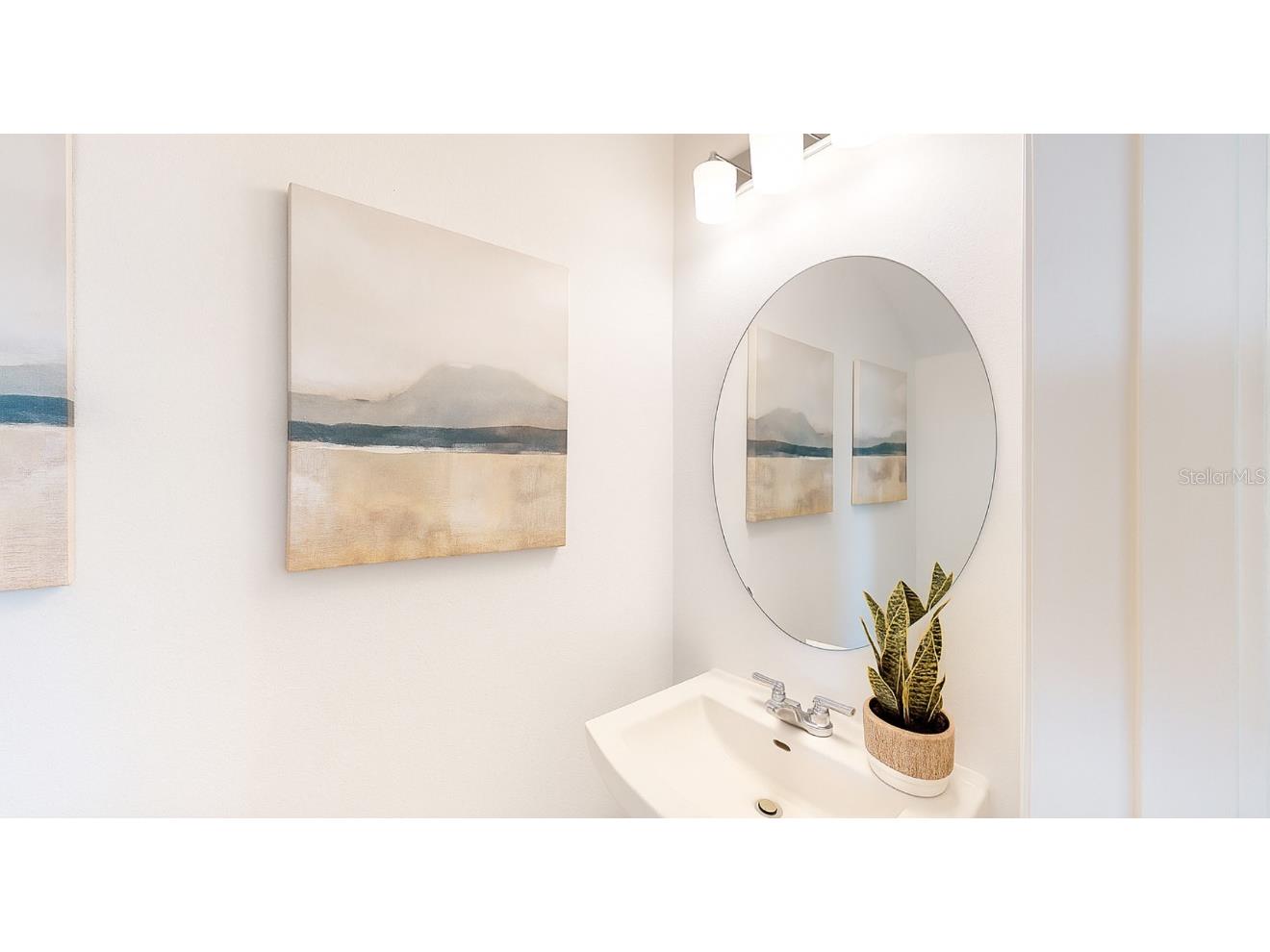 2004 Viewfinder Street Kissimmee FL 34758 S5138095 image8