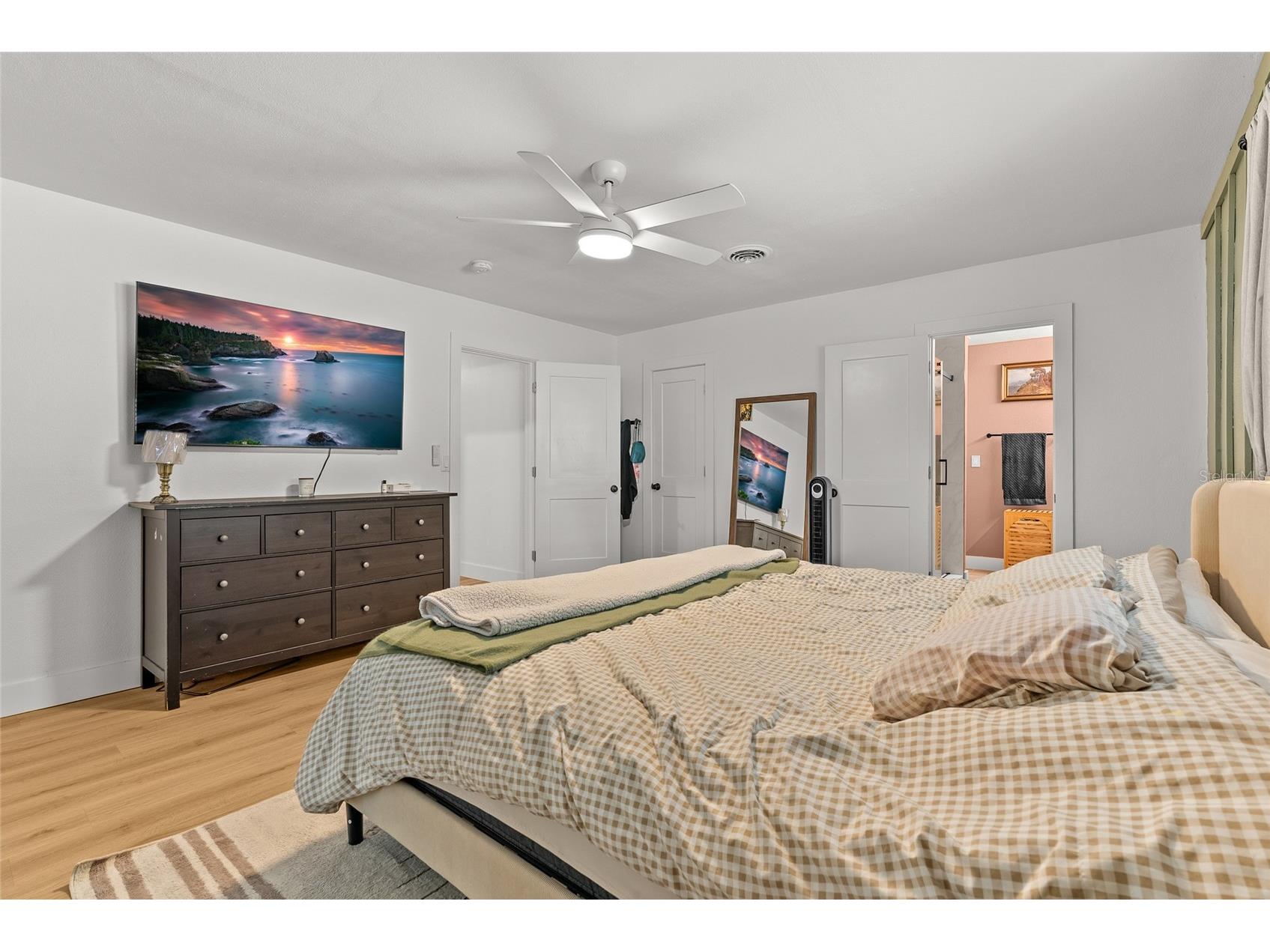2004 Virginia Drive Bradenton FL 34205 TB8495476 image24