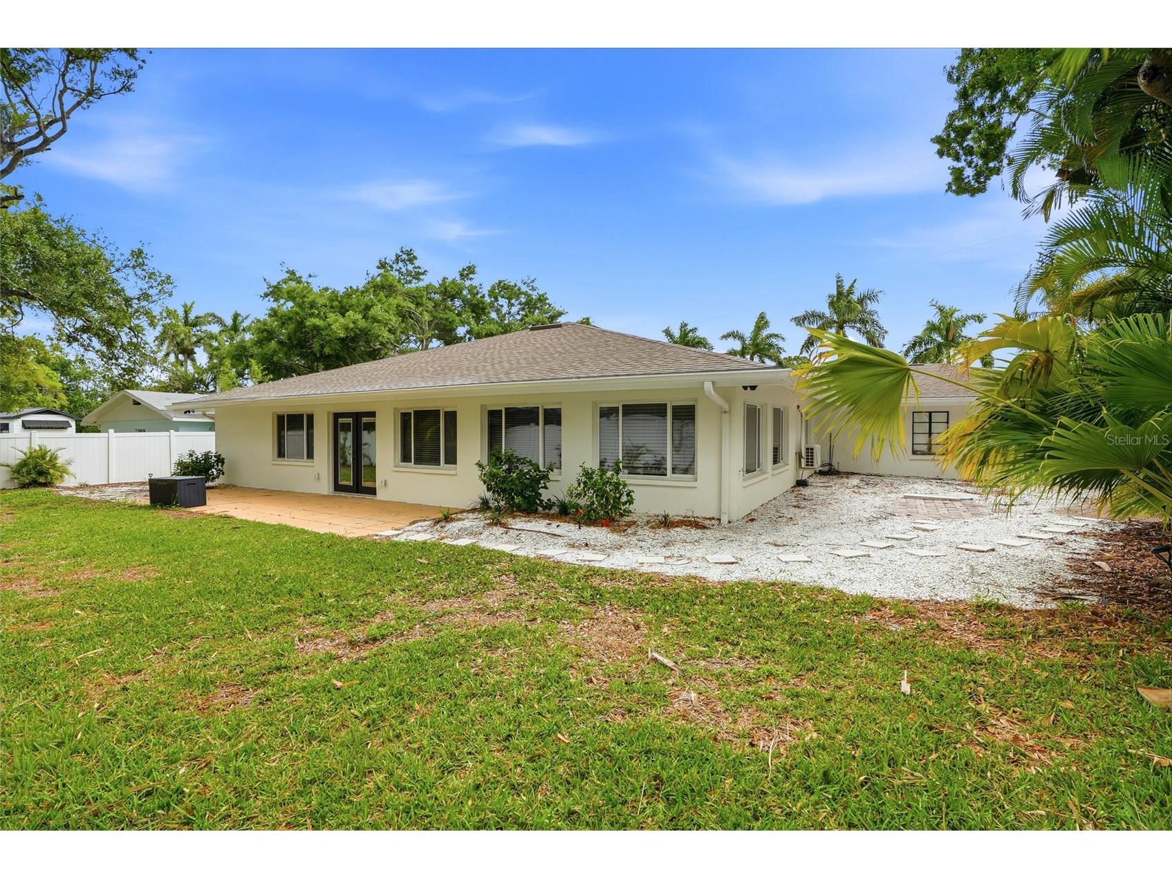2004 Virginia Drive Bradenton FL 34205 TB8495476 image4