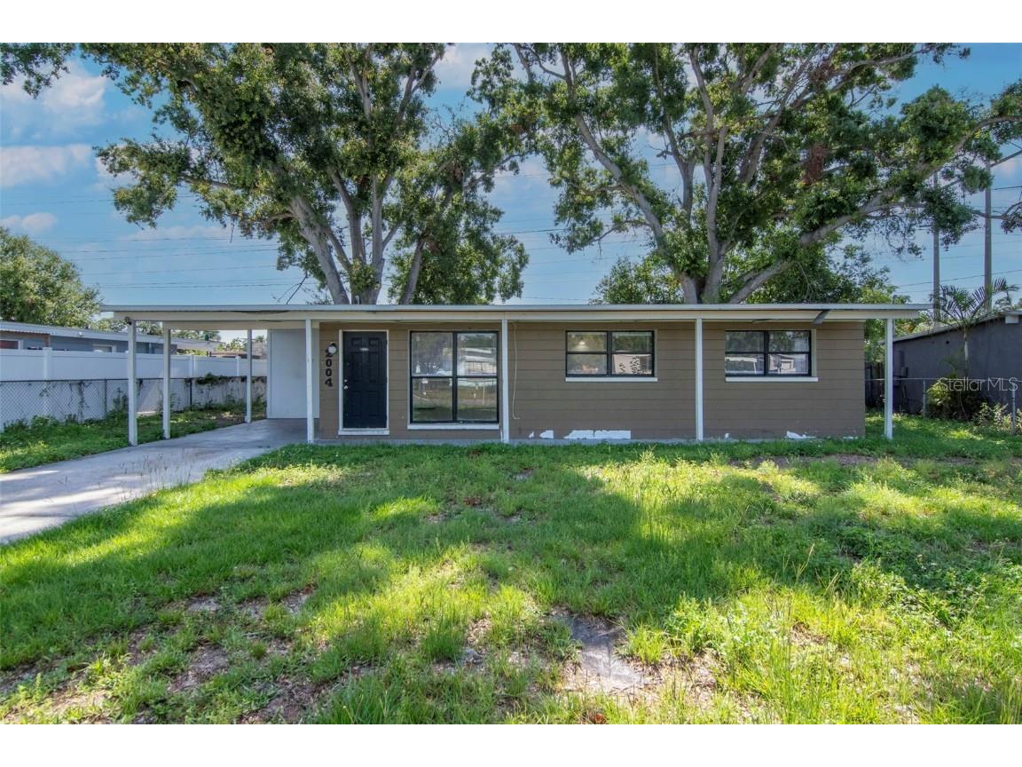 2004 Windsor Way Tampa FL 33619 TB8386603 image1