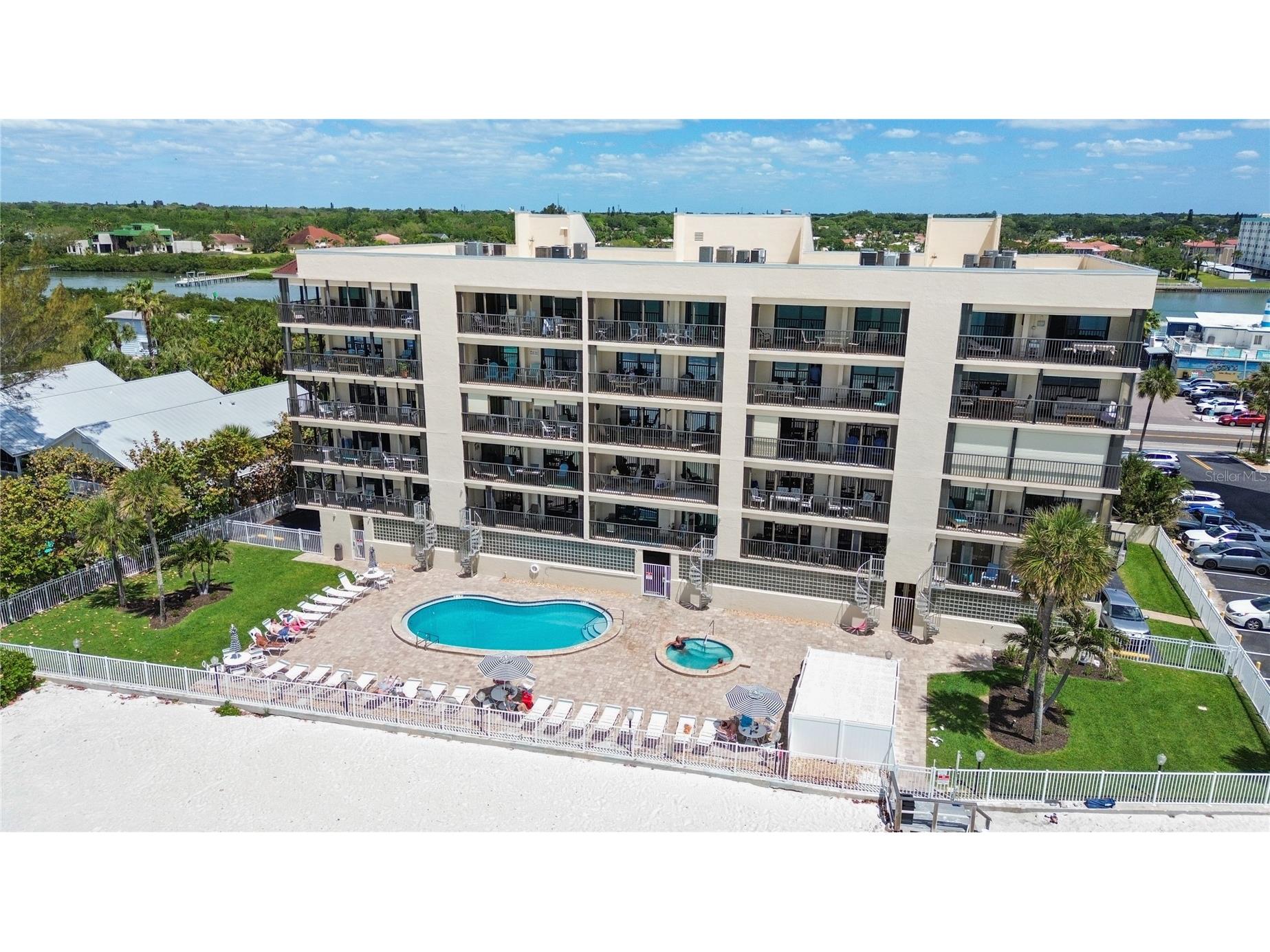 20040 Gulf Boulevard #402 Indian Rocks Beach FL 33785 TB8521359 image1