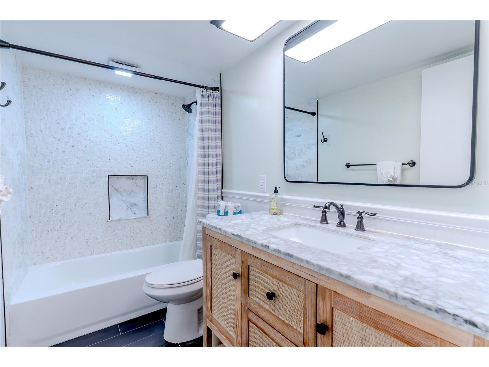 20040 Gulf Boulevard #402 Indian Rocks Beach FL 33785 TB8521359 image19