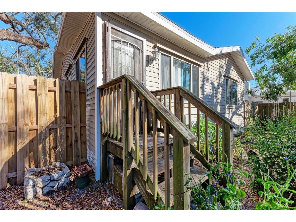 2005 12th Street W Bradenton FL 34205 A4663107 image2