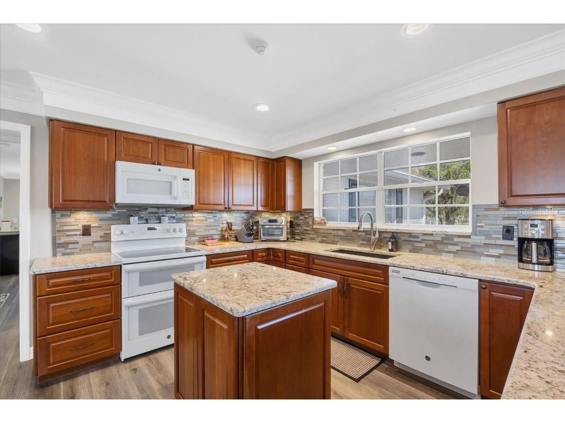 2005 21st Street W Palmetto FL 34221 A4654870 image18