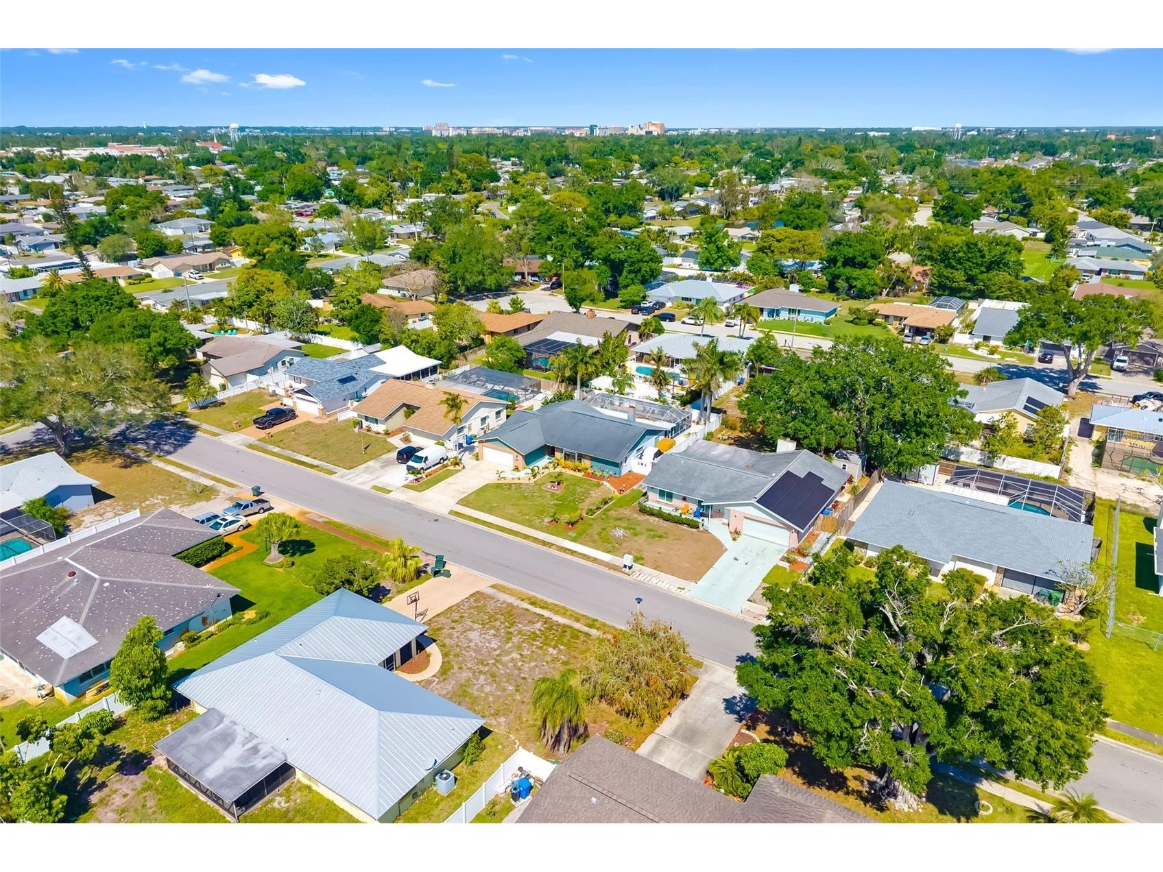 2005 39th Street W Bradenton FL 34205 A4688116 image34