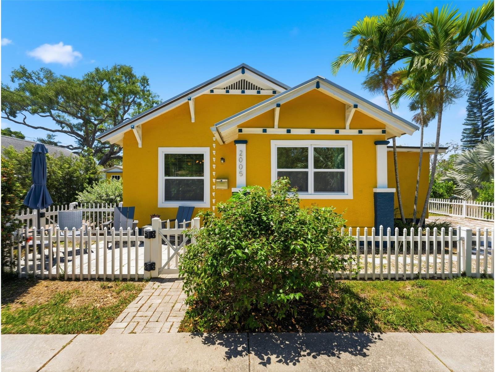 2005 3rd Street S Saint Petersburg FL 33705 TB8501843 image1