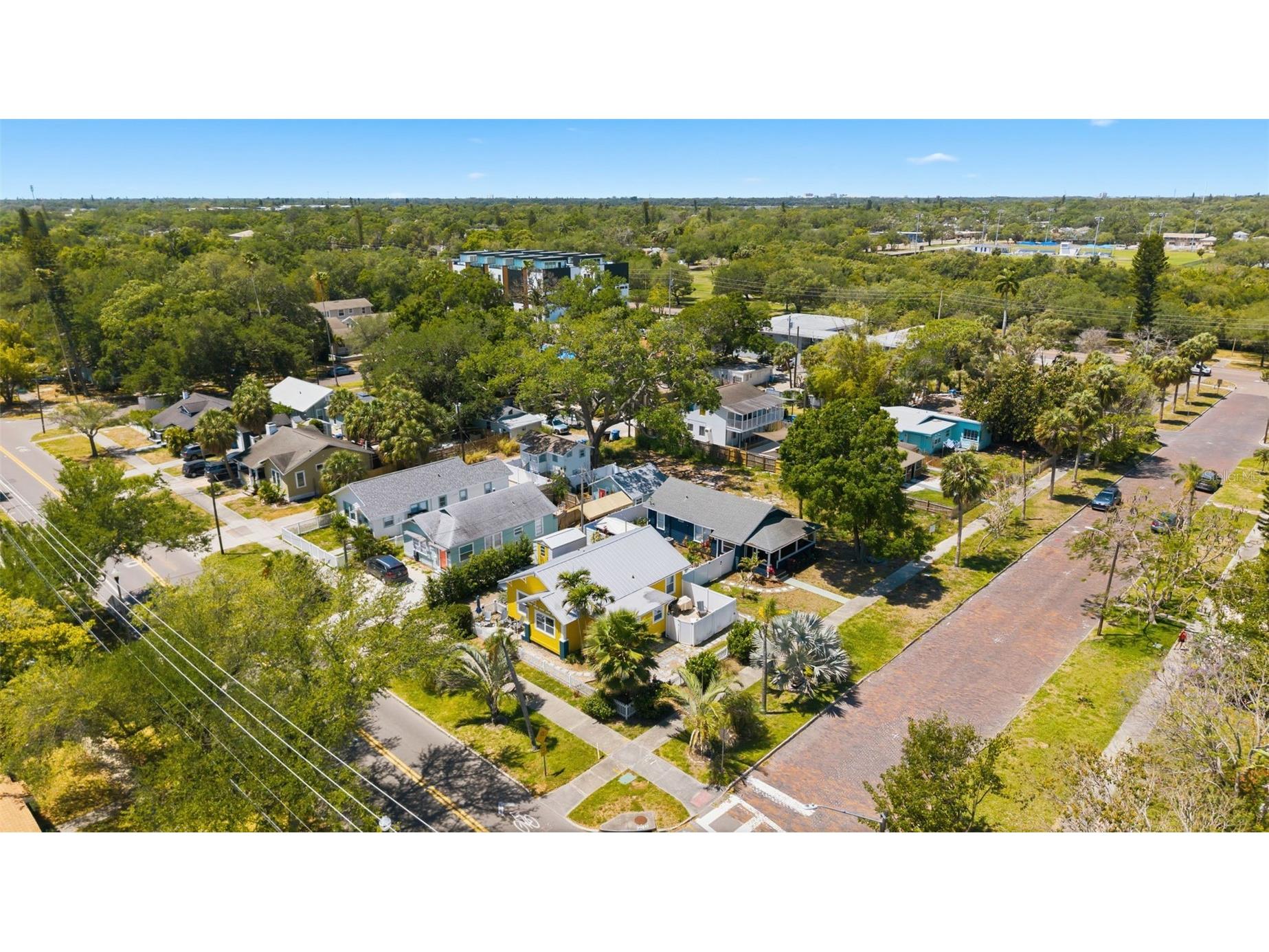 2005 3rd Street S Saint Petersburg FL 33705 TB8501843 image24