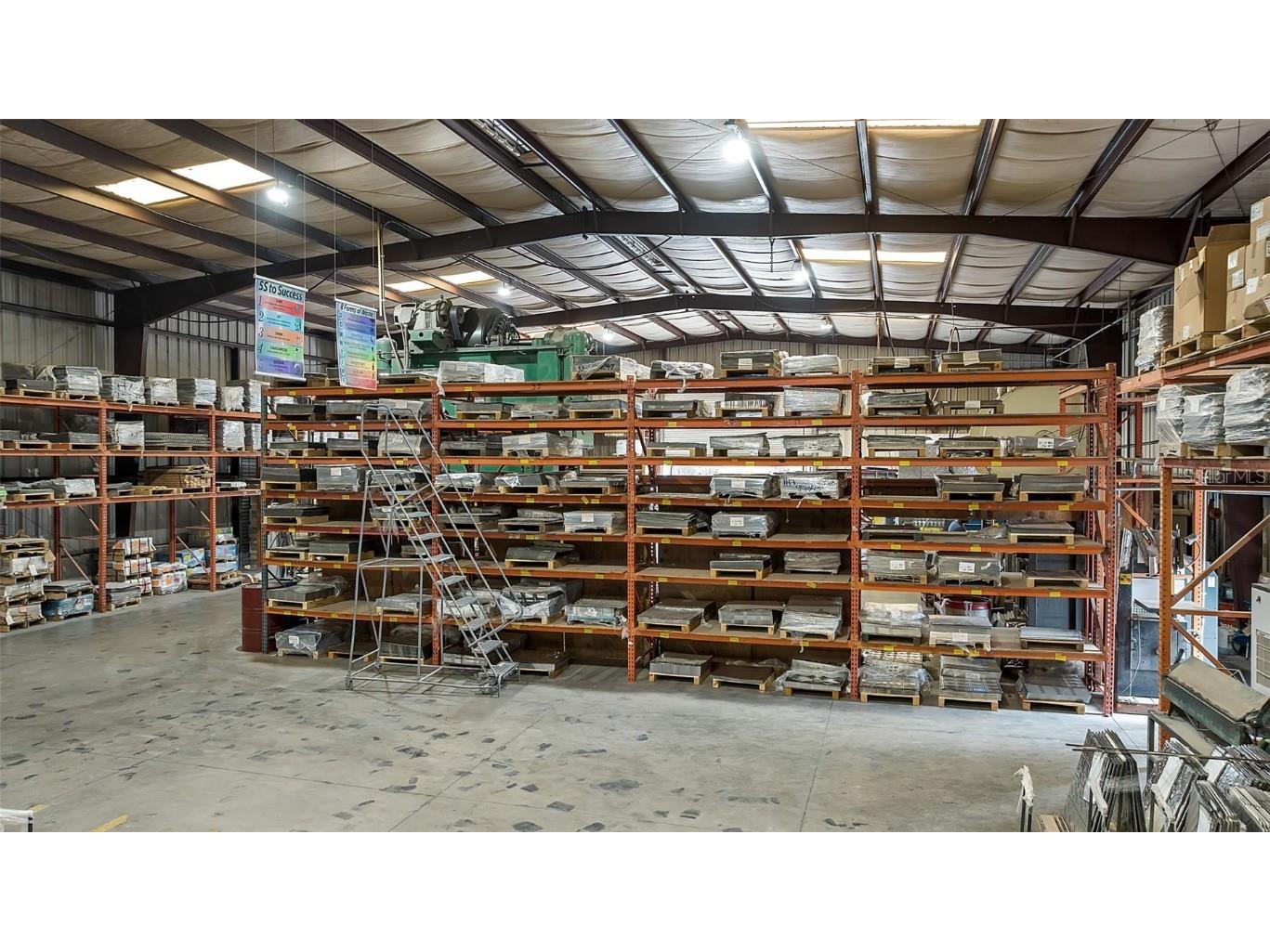 2005 60th Place E Bradenton FL 34203 A4665109 image12