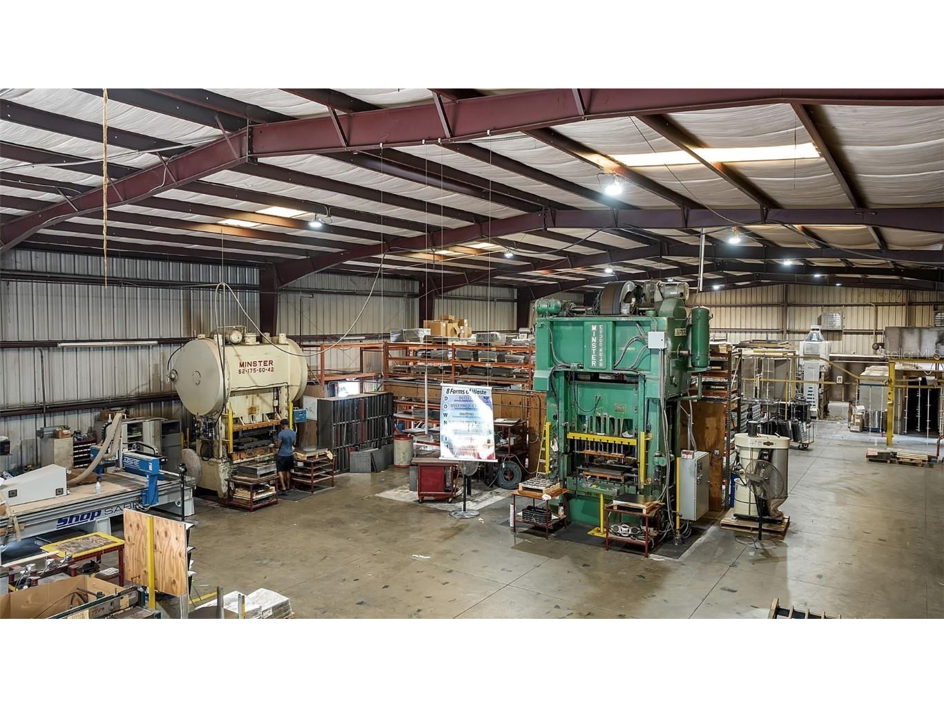 2005 60th Place E Bradenton FL 34203 A4665109 image8