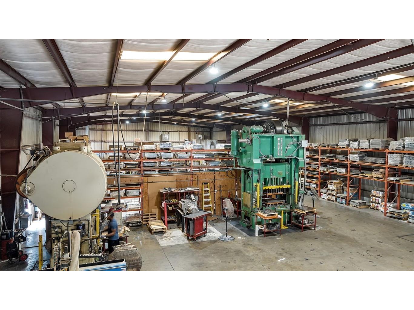 2005 60th Place E Bradenton FL 34203 A4665109 image9