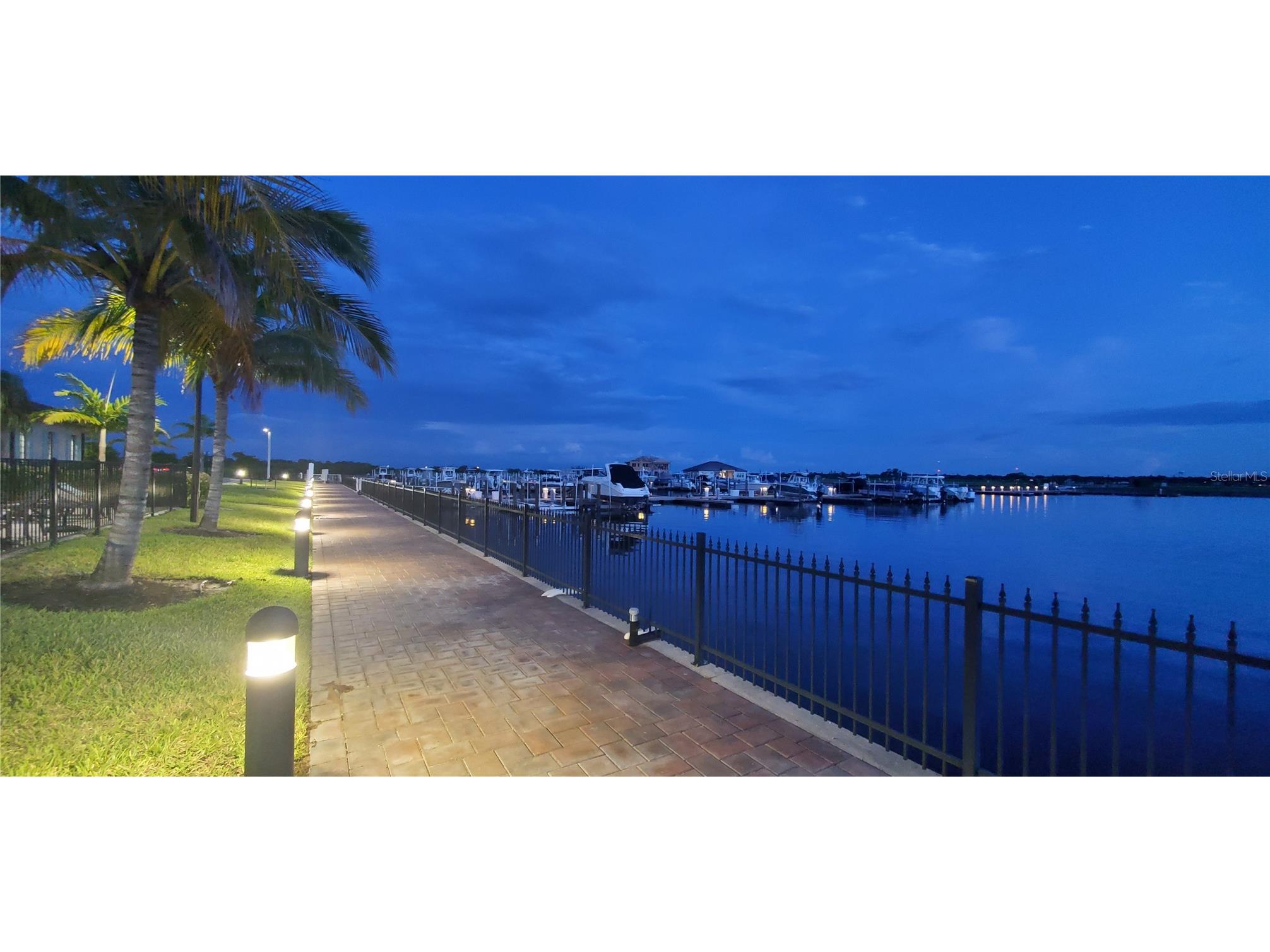 2005 6th St E Palmetto FL 34221 A4695780 image93