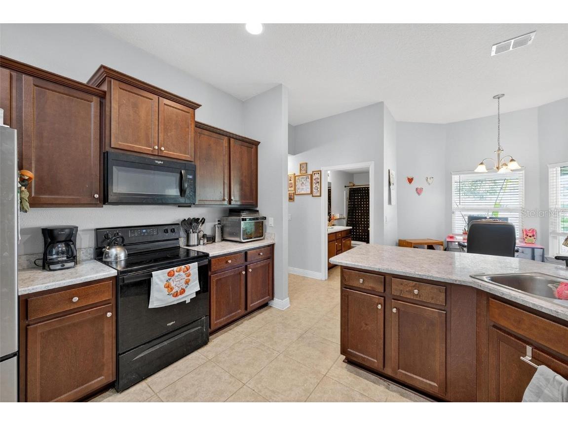 2005 Angel Fish Loop Leesburg FL 34748 TB8445149 image25