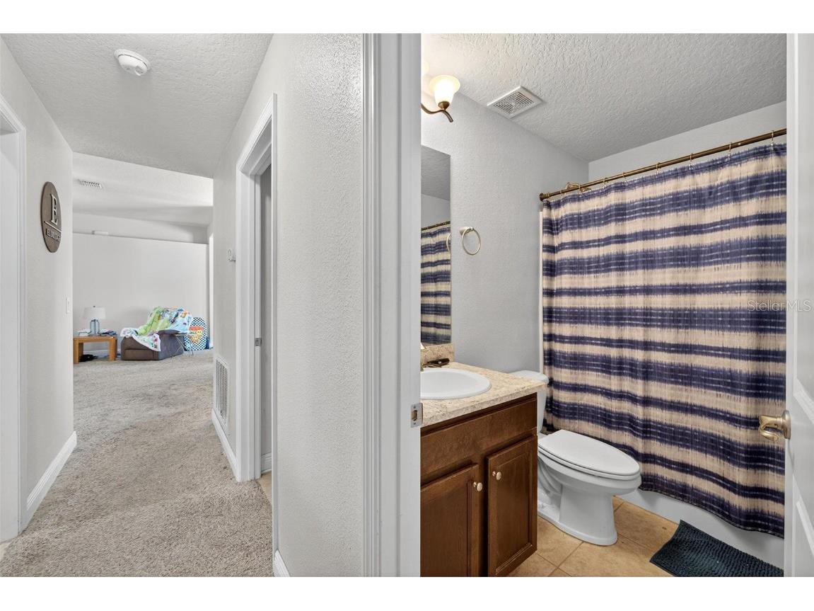 2005 Angel Fish Loop Leesburg FL 34748 TB8445149 image37