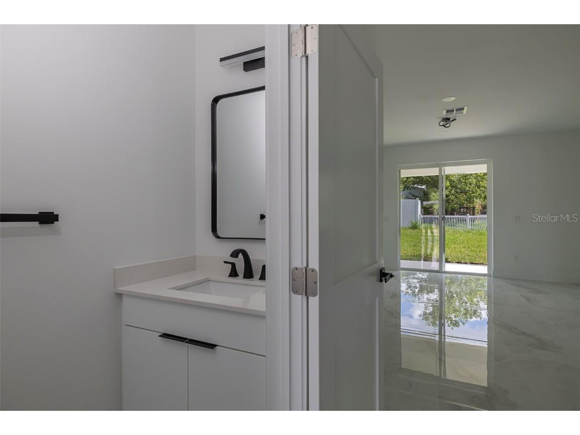 2005 Barroso Street Davenport FL 33837 S5137693 image8