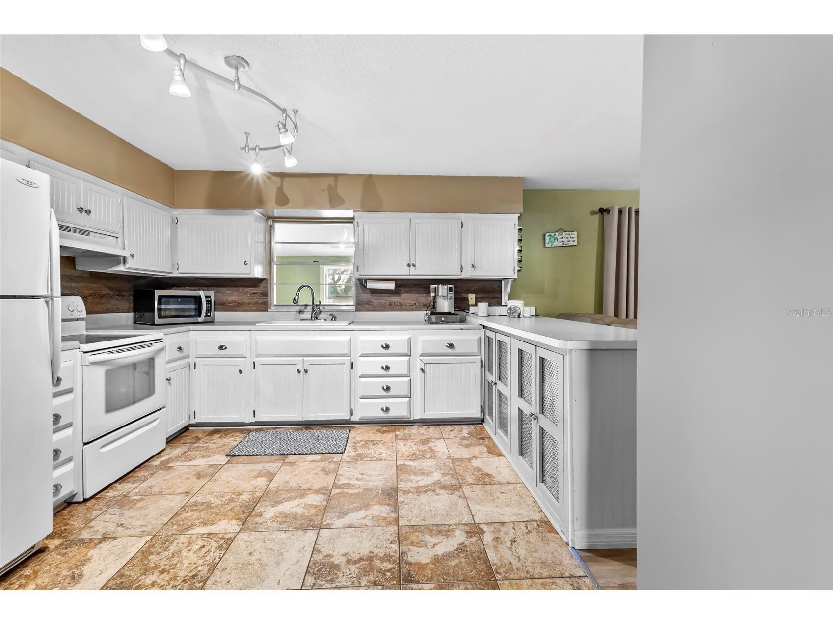 2005 Bayview Drive New Smyrna Beach FL 32168 - TURNBULL BAY NS1087619 image8