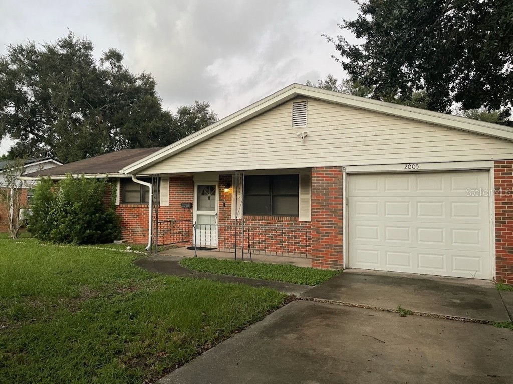 2005 Contentment Avenue Orlando FL 32807 O6137192 image1