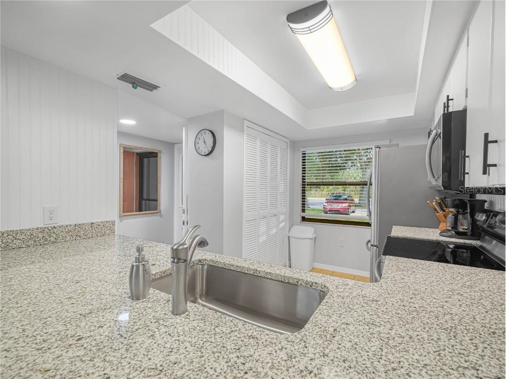 2005 Granada Court #2005 Lake Wales FL 33898 P4936429 image15