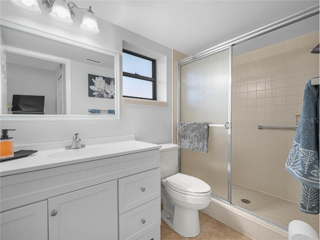 2005 Granada Court #2005 Lake Wales FL 33898 P4936429 image20