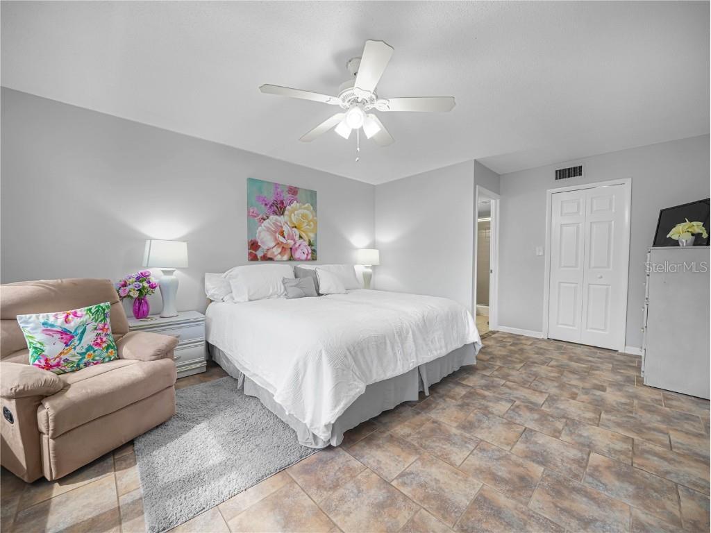 2005 Granada Court #2005 Lake Wales FL 33898 P4936429 image4