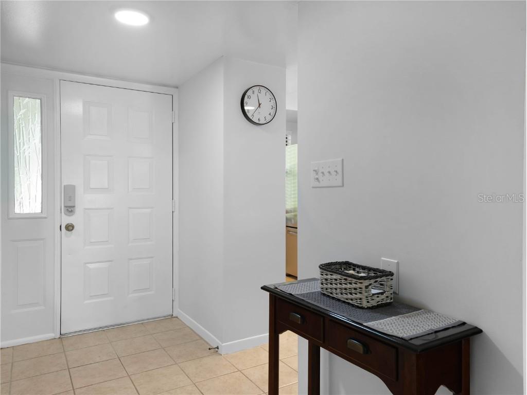 2005 Granada Court #2005 Lake Wales FL 33898 P4936429 image9