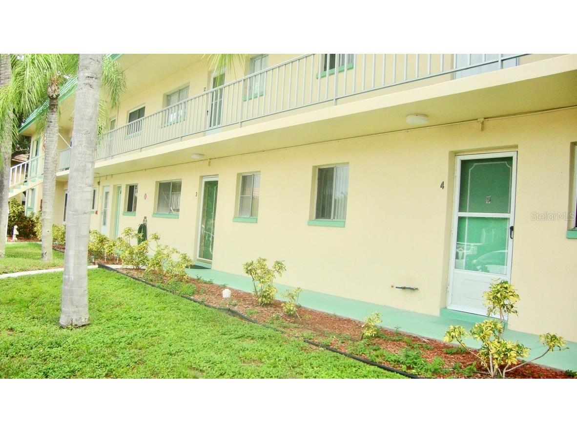 2005 Greenbriar Boulevard #4 Clearwater FL 33763 TB8304740 image1