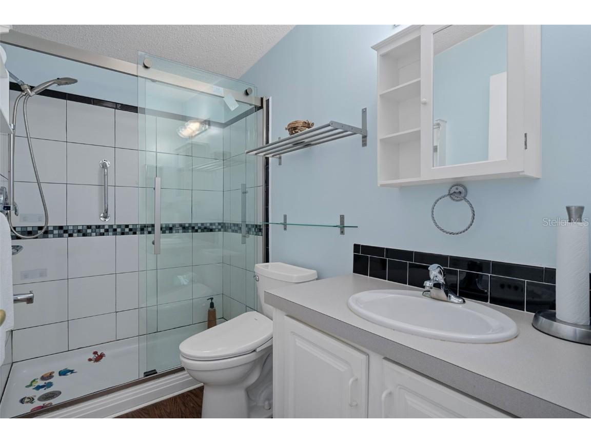 2005 Lake Linda Circle Lutz FL 33558 W7880473 image40