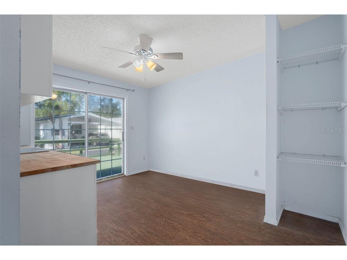 2005 Lake Linda Circle Lutz FL 33558 W7880473 image41