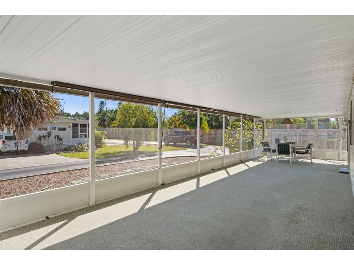 2005 Lake Linda Circle Lutz FL 33558 W7880473 image5