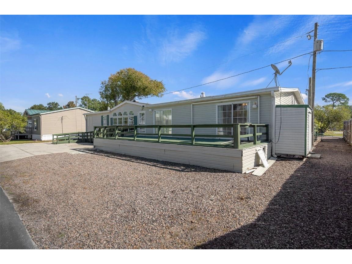 2005 Lake Linda Circle Lutz FL 33558 W7880473 image50