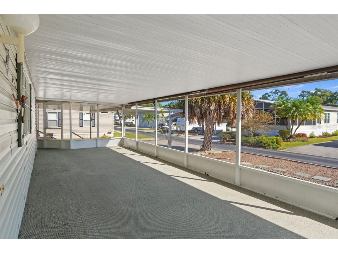 2005 Lake Linda Circle Lutz FL 33558 W7880473 image7