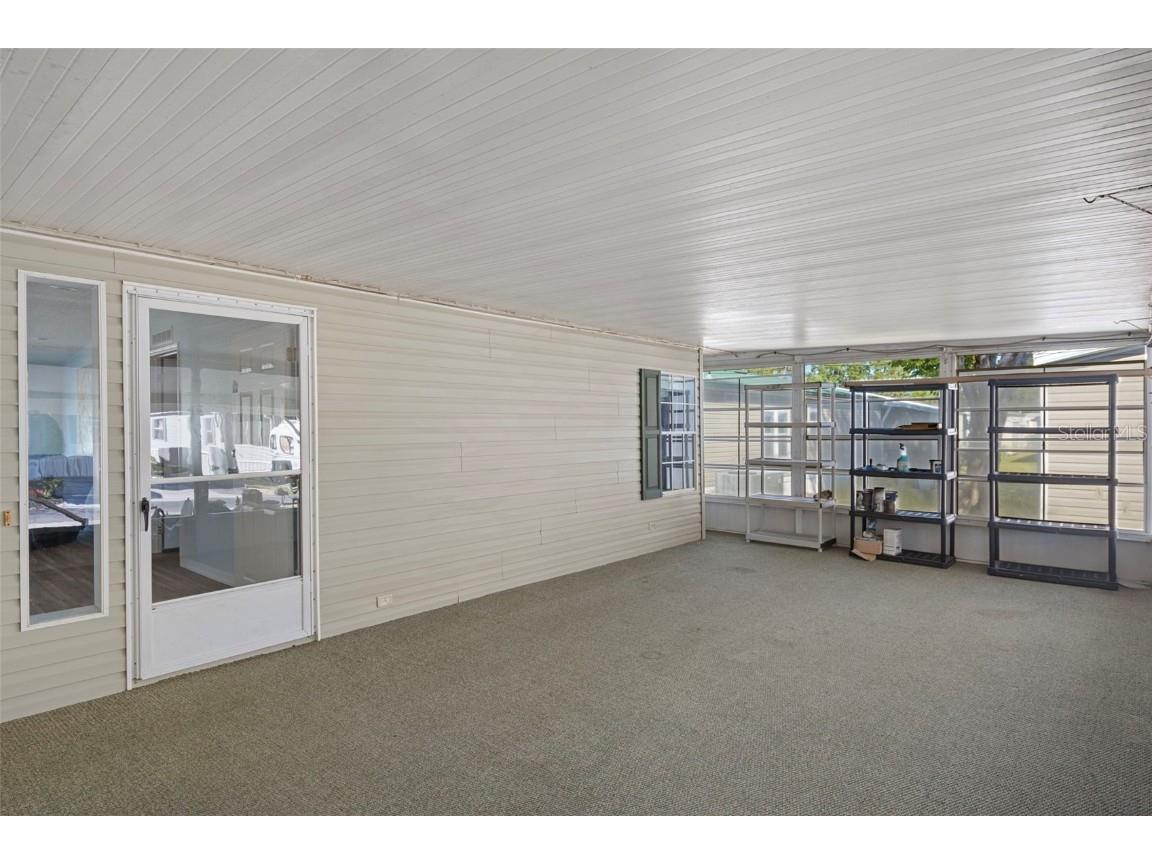 2005 Lake Linda Circle Lutz FL 33558 W7880473 image8