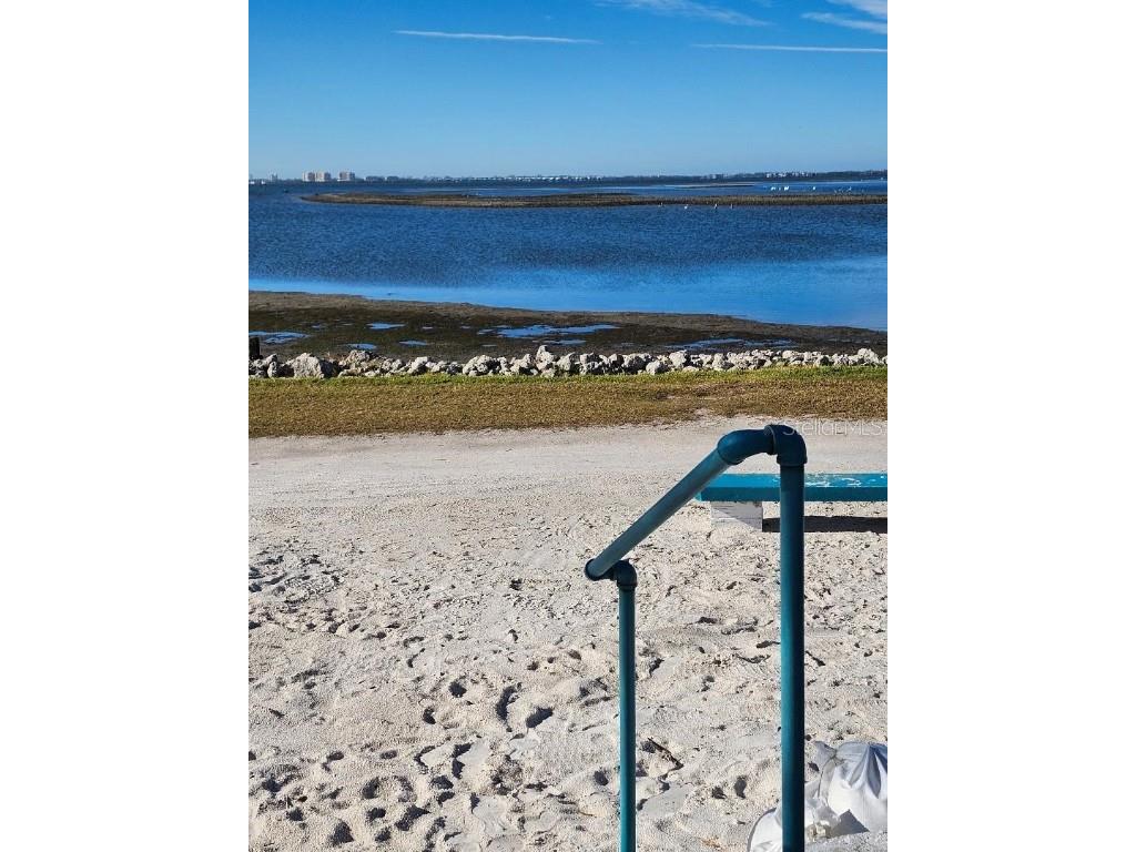 2005 Ohio Avenue Bradenton FL 34207 - SARASOTA BAY A4650494 image34