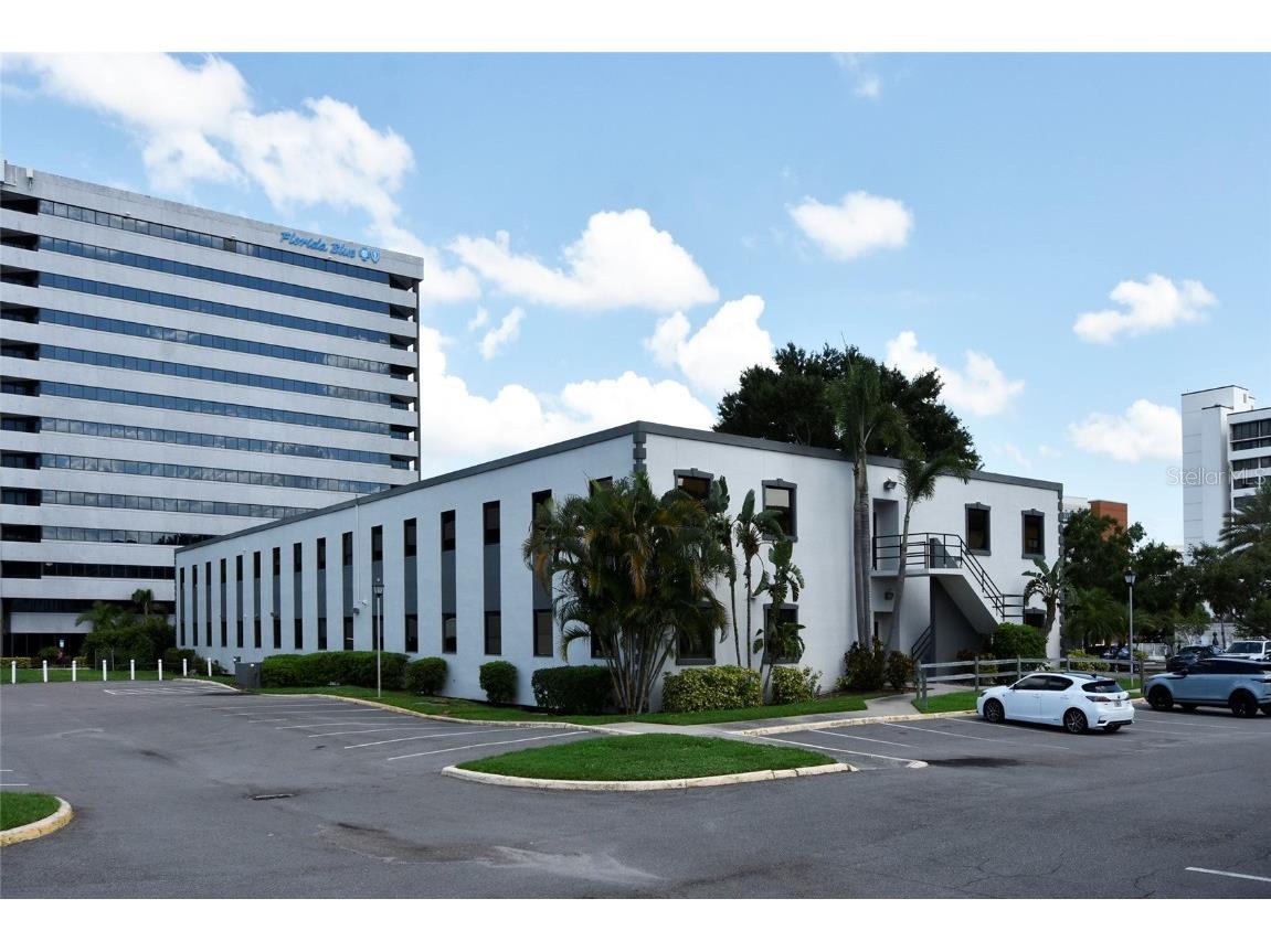 2005 Pan Am Circle Tampa FL 33607 W7877403 image3